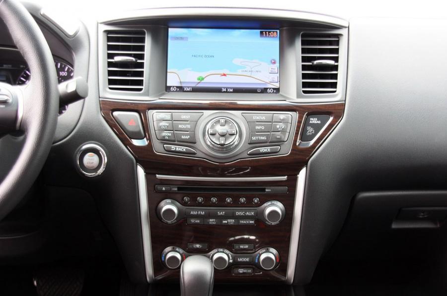  Nissan Pathfinder 2013 года  (фото 76 из 141)